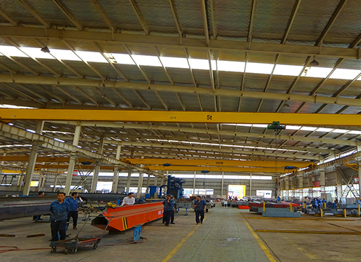 Overhead cranes